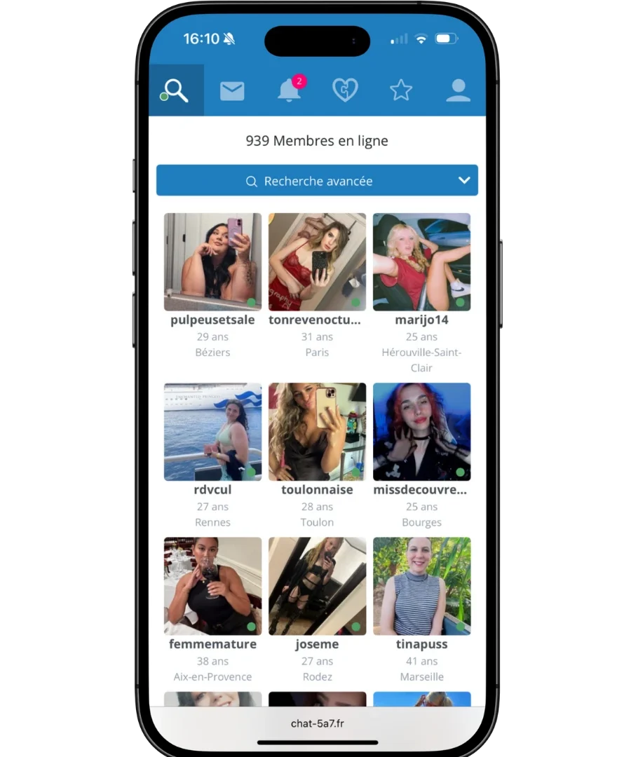 Page de l'application Chat 5a7 affichant plusieurs profils féminins connectés