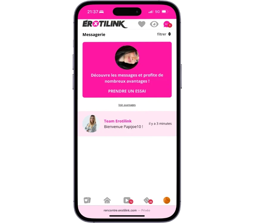 Interface de messagerie du site Erotilink sur mobile avec notifications et messages en attente.