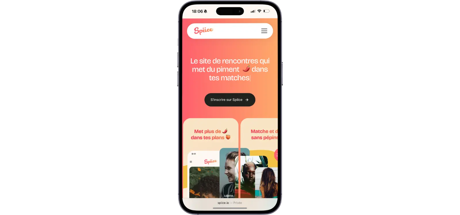 Smartphone affichant la page d'accueil du site de rencontre Spiice.